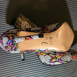 never worn 4" heels with style